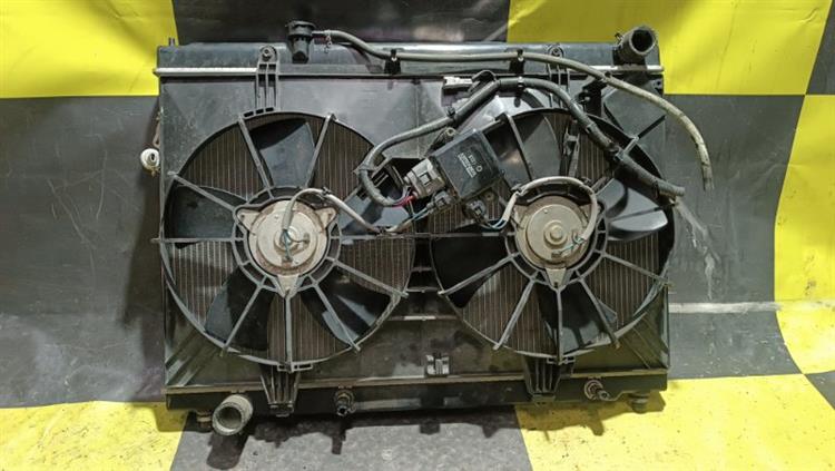Радиатор основной Ниссан Фуга в Анжеро-Судженске 105359