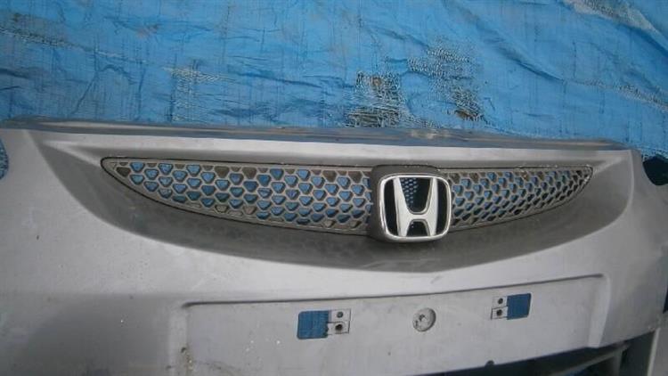 Решетка радиатора Хонда Джаз в Анжеро-Судженске 14123