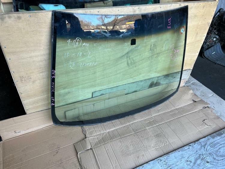 Лобовое стекло Хонда Цивик в Анжеро-Судженске 236512