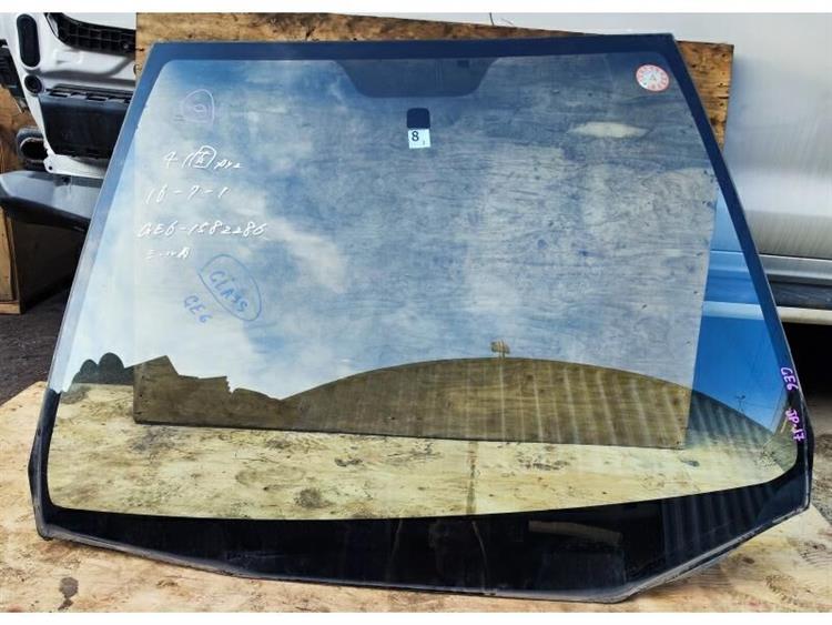 Лобовое стекло Хонда Фит в Анжеро-Судженске 255791