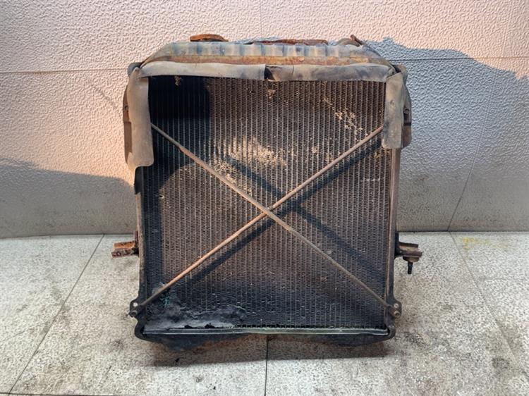 Радиатор основной Исузу Эльф в Анжеро-Судженске 373356